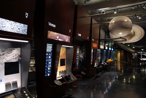 Audiovisual and astronomical exhibits inside Griffith Observatory